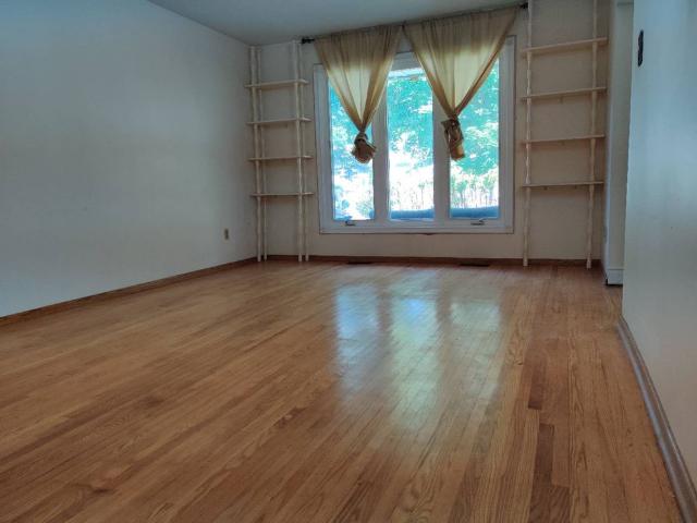 For Lease 93 Southdale Drive Unit# Upper, Markham, Ontario