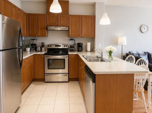 For Lease 9421 Jane Street Unit# 223, Vaughan, Ontario