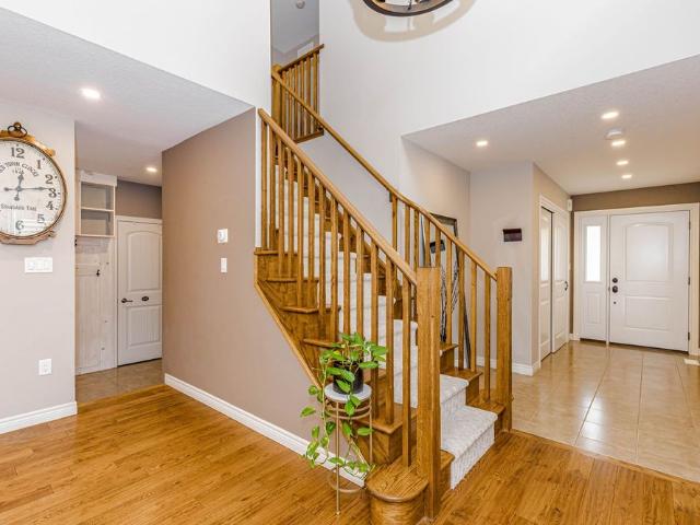 For Lease 94 Forest Creek Drive, Kitchener, Ontario