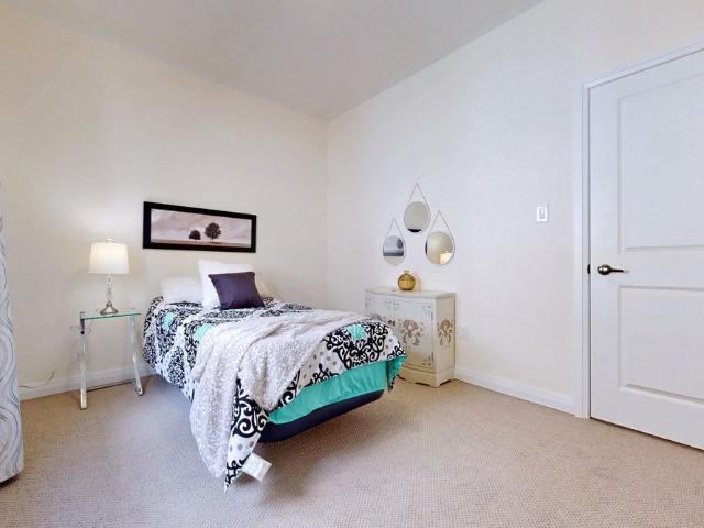 For Lease 94 Holtby Court, Scugog, Ontario