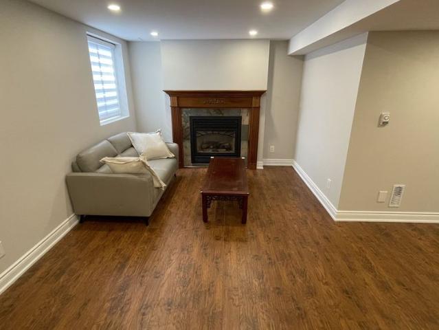 For Lease 94 Lensmith Drive Unit# Basement, Aurora, Ontario
