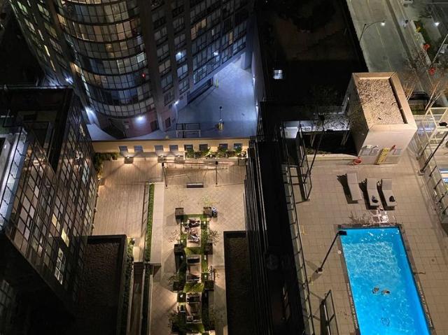 For Lease 955 Bay Street Unit# 1802, Toronto, Ontario