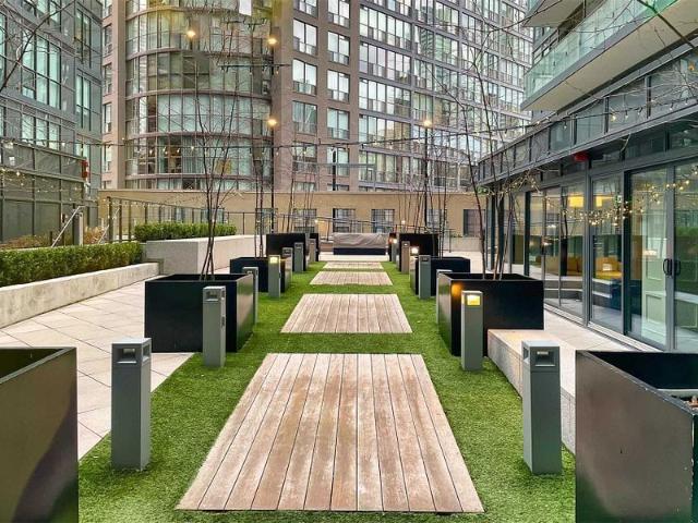 For Lease 955 Bay Street Unit# 2809, Toronto, Ontario