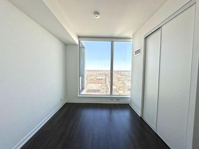 For Lease 950 Portage Parkway Unit# 2902, Vaughan, Ontario