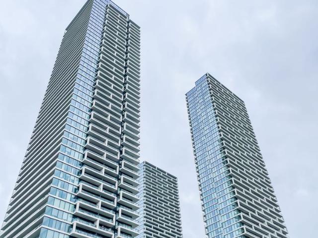 For Lease 950 Portage Parkway Unit# 2215, Vaughan, Ontario