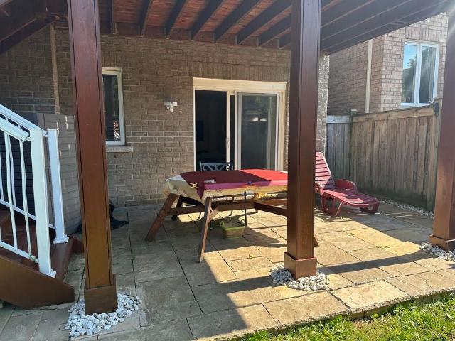 For Lease 95 Ames Crescent Unit# Basement, Aurora, Ontario