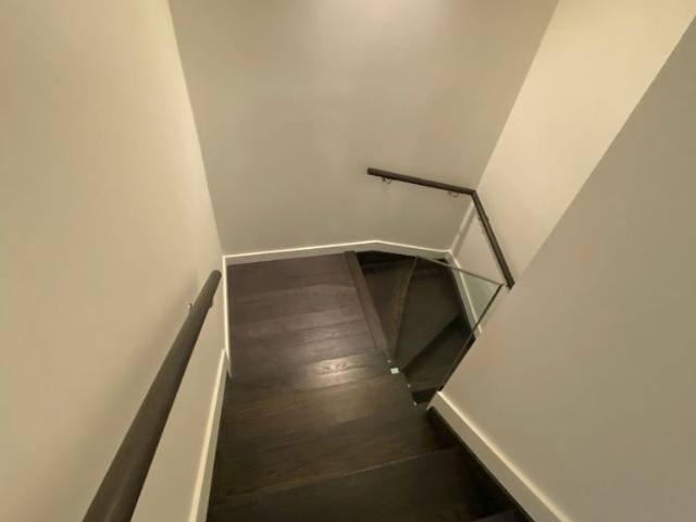 For Lease 95 McMahon Drive Unit# Th 510, Toronto, Ontario