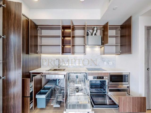 For Lease 95 McMahon Drive Unit# 1109, Toronto, Ontario