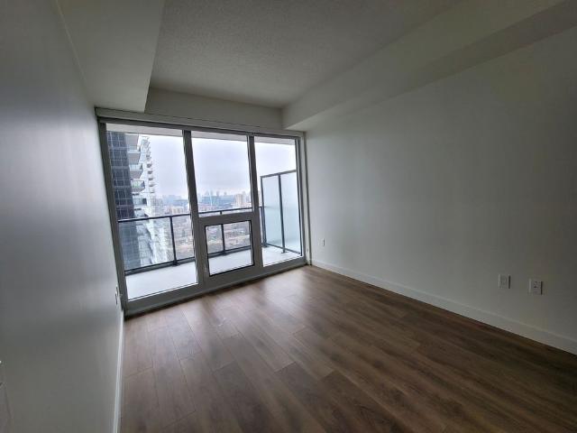 For Lease 95 McMahon Drive Unit# 2905, Toronto, Ontario