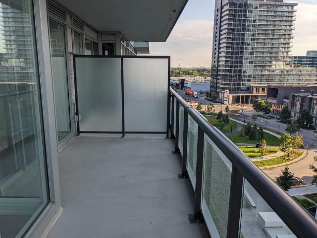 For Lease 95 Mcmahon Drive Unit# 701, Toronto, Ontario
