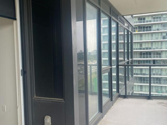 For Lease 95 Mcmahon Drive Unit# 903, Toronto, Ontario
