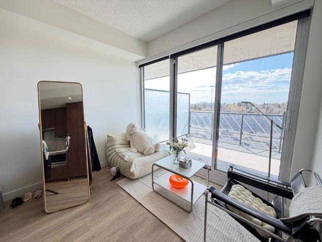 For Lease 95 Mcmahon Drive Unit# 905, Toronto, Ontario