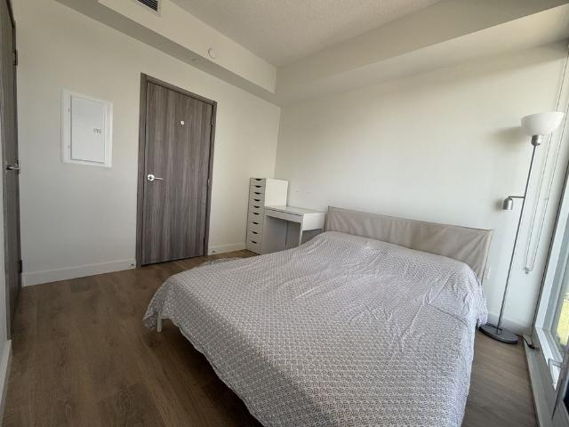 For Lease 95 Mcmahon Drive Unit# 915, Toronto, Ontario