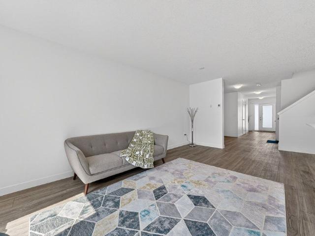 For Lease 95 Queensbrook Crescent, Cambridge, Ontario