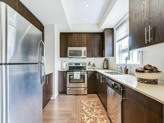For Lease 9601 Jane Street Unit# 15, Vaughan, Ontario