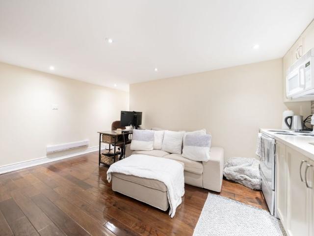 For Lease 963 Avenue Road Unit# 7, Toronto, Ontario