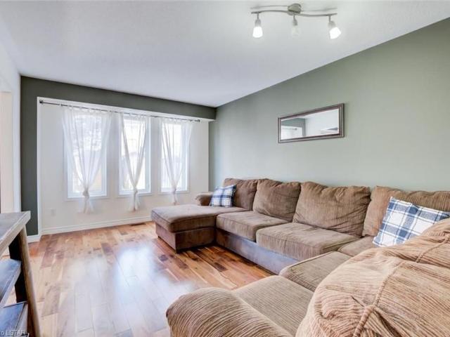 For Lease 96 Reid Court, London North, Ontario