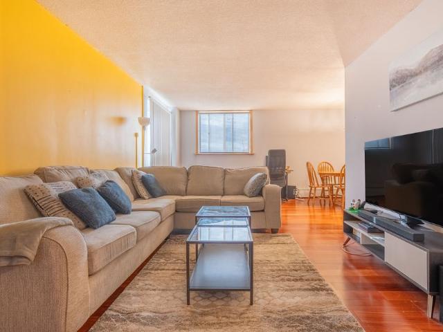 For Lease 975 Warwick Court Unit# 1608, Burlington, Ontario