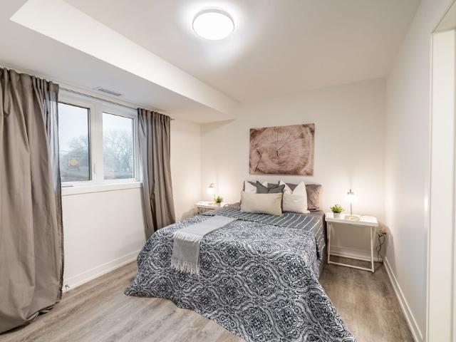 For Lease 976 Simcoe Street Unit# 202, Oshawa, Ontario