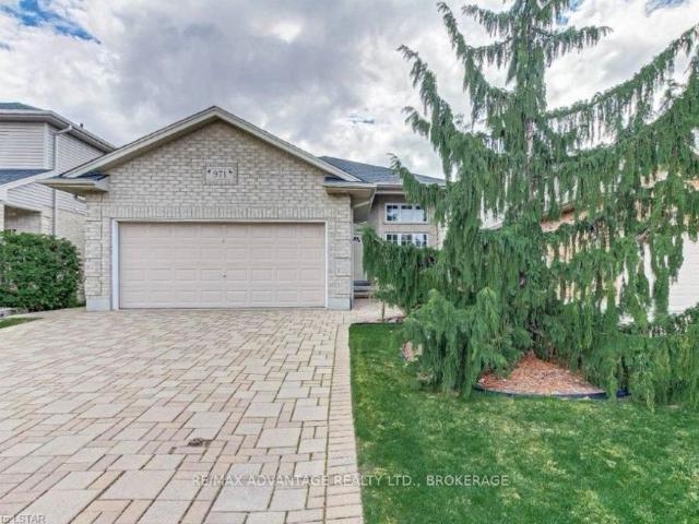 For Lease 971 FOGERTY Street, London North, Ontario