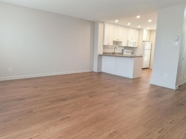 For Lease 971 Gulf Place Unit# 6, Overbrook Castleheights and Area, Ontario