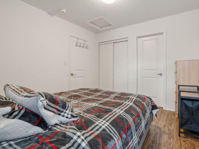 For Lease 97 Pearen Lane, Barrie, Ontario