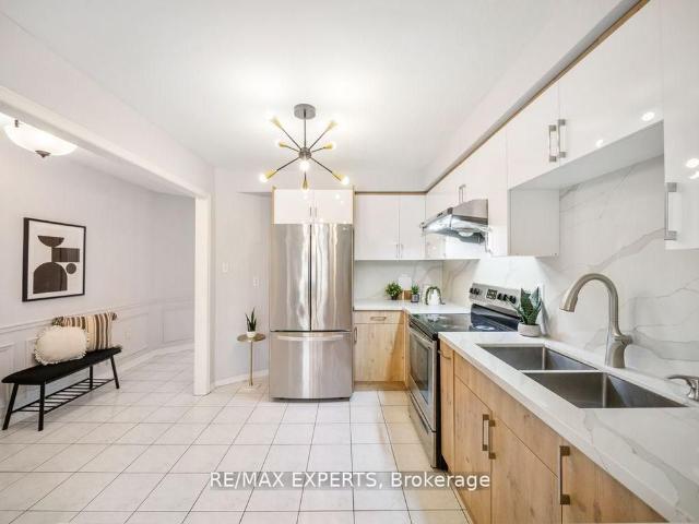 For Lease 97 Pinedale Gate, Vaughan, Ontario