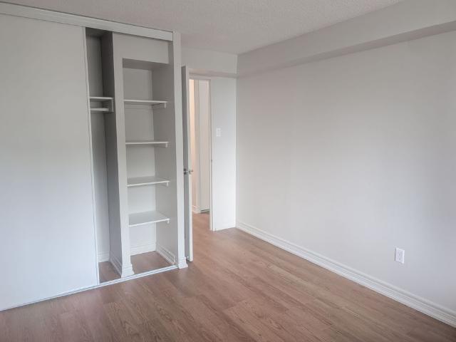 For Lease 981 Gulf Place Unit# 316, Overbrook Castleheights and Area, Ontario