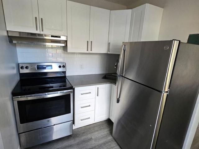 For Lease 983 Main Street Unit# 1, Hamilton, Ontario