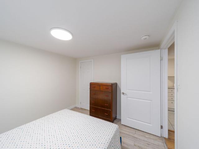 For Lease 98 Cundles Road Unit# Lower Lvl, Barrie, Ontario