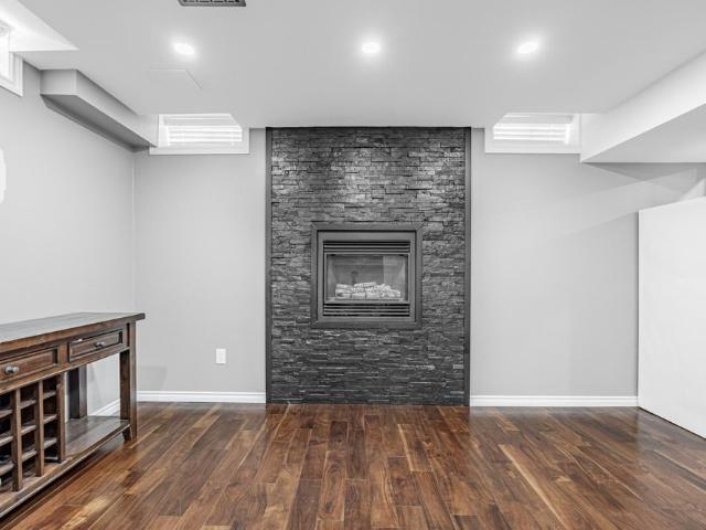 For Lease 98 ERSKINE Drive Unit# LOWER, Clarington, Ontario