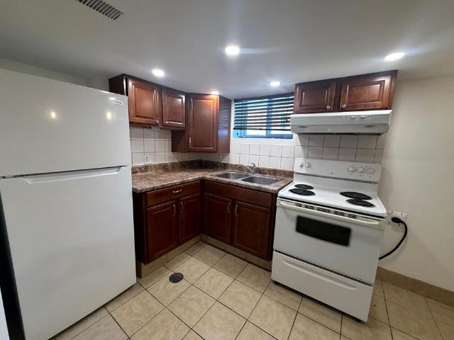 For Lease 98 Limeridge Road Unit# Lower Level, Hamilton, Ontario