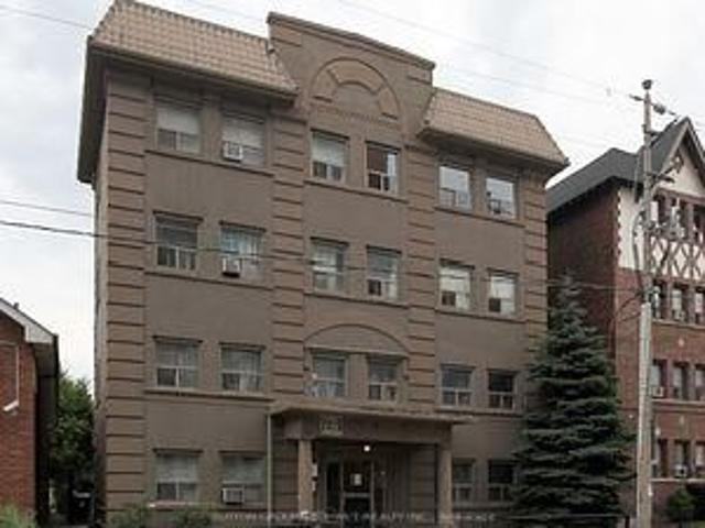 For Lease 98 VAUGHAN Road Unit# 107, Toronto, Ontario
