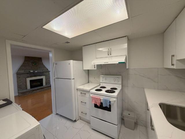 For Lease 98 Van Horne Avenue Unit# Lower unit, Toronto, Ontario