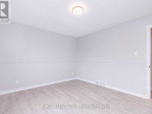For Lease 990 St Jacques st Street Unit# Unit 1 and 2, Clarence Rockland, Ontario