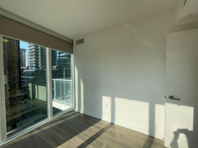 For Lease 99 Broadway Avenue Unit# 810, Toronto, Ontario