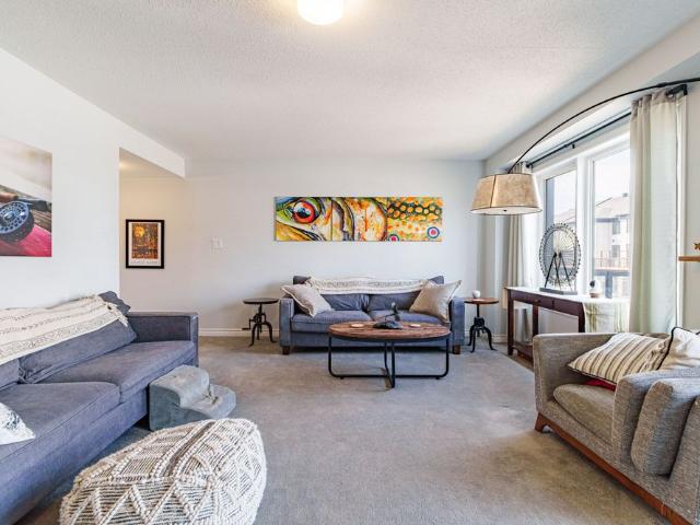 For Lease 99 Kyanite Lane, Barrhaven, Ontario