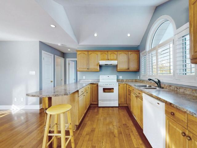 For Lease 99 Hurd Street Unit# Apartment, Oshawa, Ontario