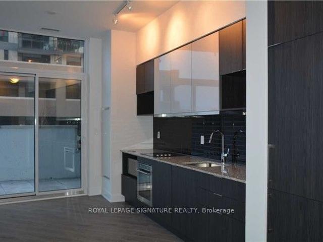 For Lease 99 The Donway N/A Unit# 101, Toronto, Ontario
