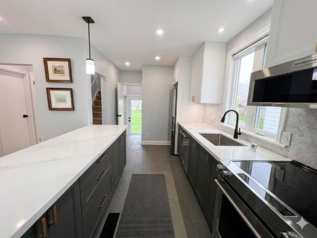 For Lease 9 Admiral Road, St. Catharines, Ontario