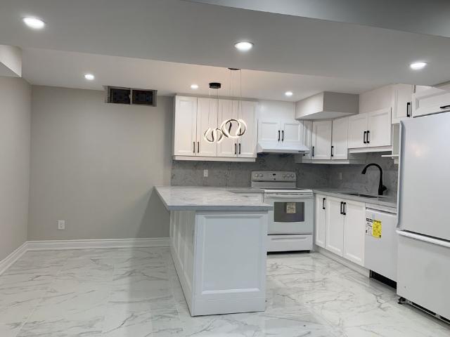 For Lease 9 Annie Crescent, Ajax, Ontario