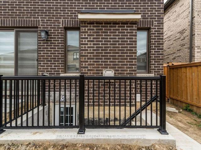 For Lease 9 Boothill Drive, Brampton, Ontario