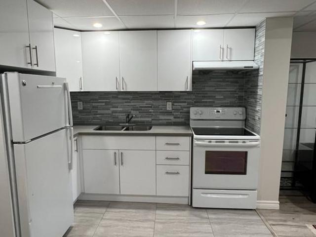 For Lease 9 Claudview Street, King, Ontario