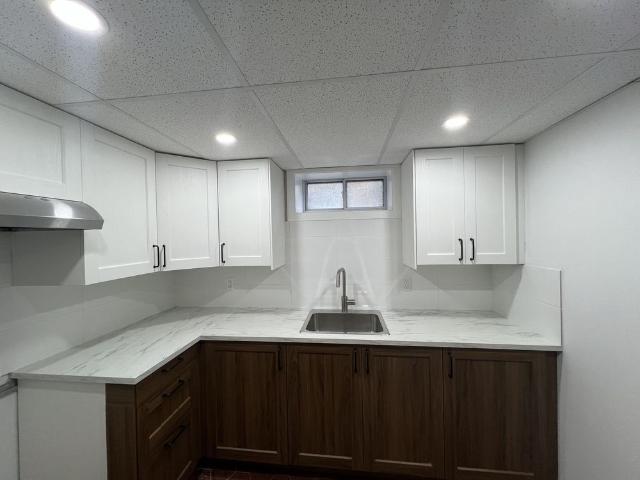 For Lease 9 Dewlane Drive, Toronto, Ontario