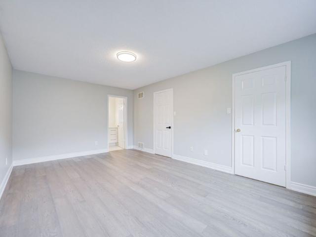 For Lease 9 Falan Heights Crescent, Aurora, Ontario