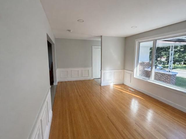 For Lease 9 Fieldway Drive Unit# Upper, Hamilton, Ontario