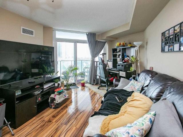 For Lease 9 George Street Unit# 814, Brampton, Ontario