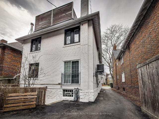 For Lease 9 Highbourne Road Unit# Main, Toronto, Ontario