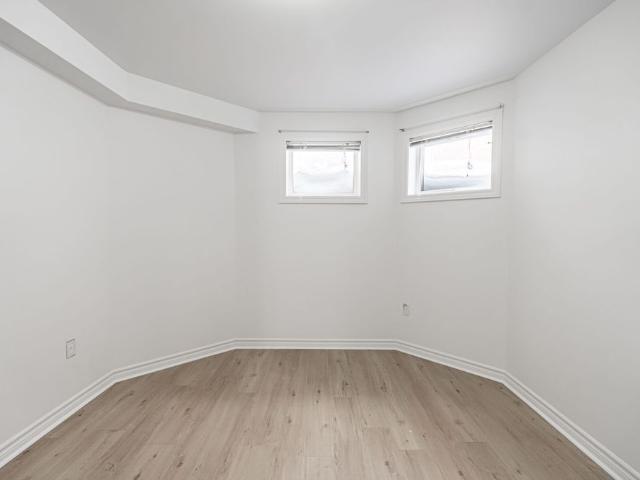 For Lease 9 Kestrel Court Unit# Lower, Barrie, Ontario