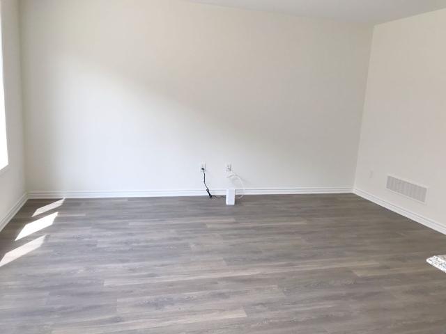 For Lease 9 Ness Drive, Richmond Hill, Ontario